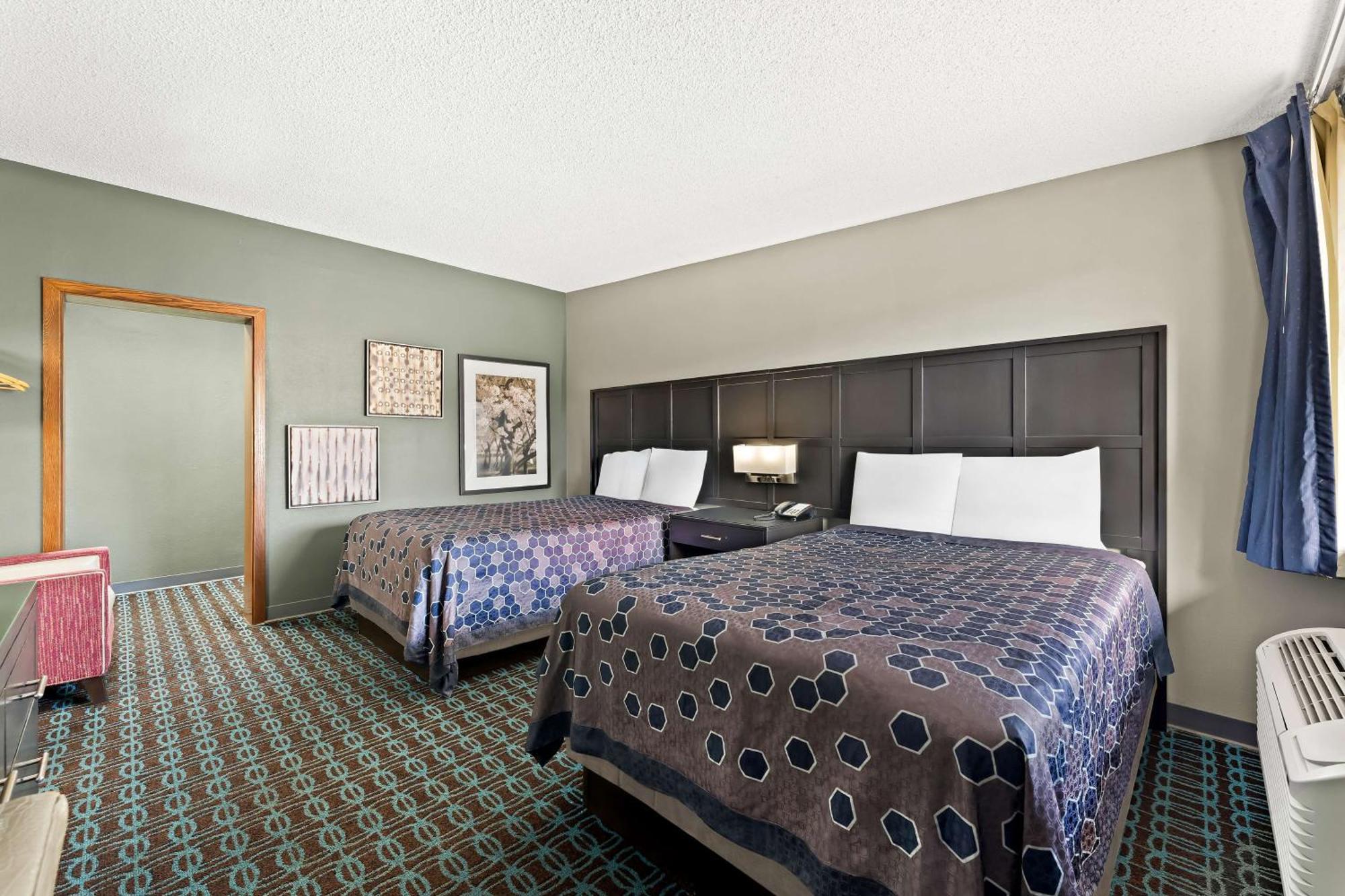Knights Inn Montgomeryville Ngoại thất bức ảnh