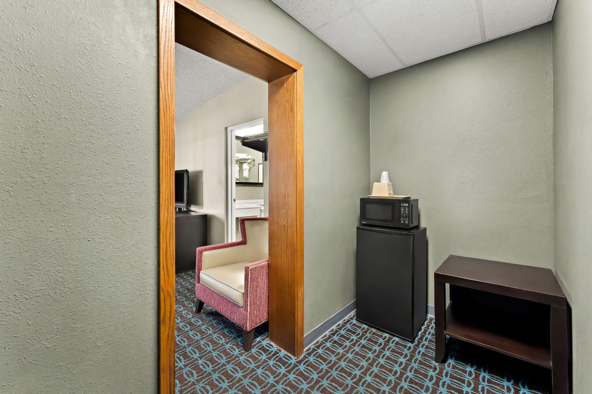 Knights Inn Montgomeryville Ngoại thất bức ảnh