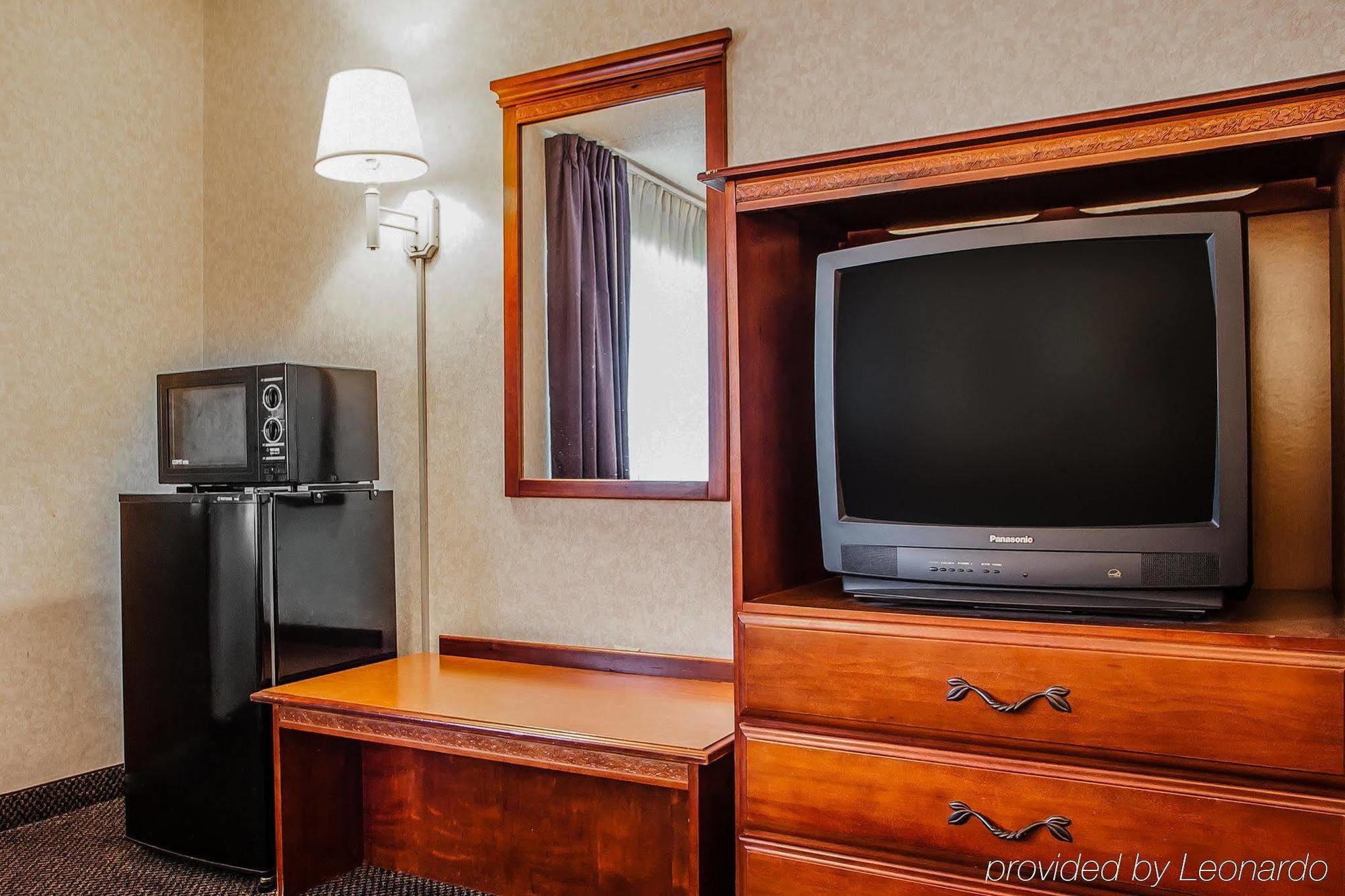 Knights Inn Montgomeryville Ngoại thất bức ảnh